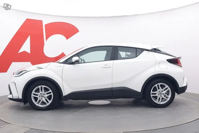 Toyota C-HR 1,8 Hybrid Active Edition - Älyavain/ Kamera / Navi ym. Image 2